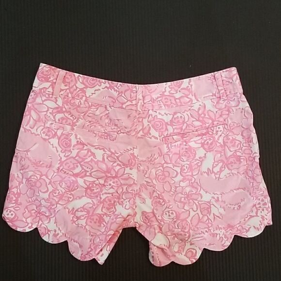 Lilly Pulitzer Buttercup shorts  - Picture 3 of 5